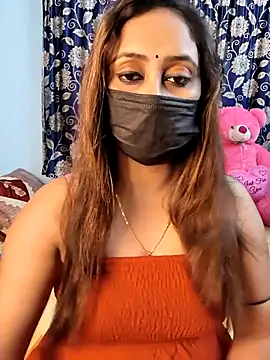 Cute-lusi online show from 10.05.25