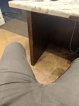 Snapshot of hotboy43339 chatting on 09.09.25 hotboy43339 online show from 09.09.25