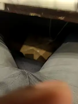 Snapshot of hotboy43339 chatting on 09.19.25 hotboy43339 online show from 09.19.25