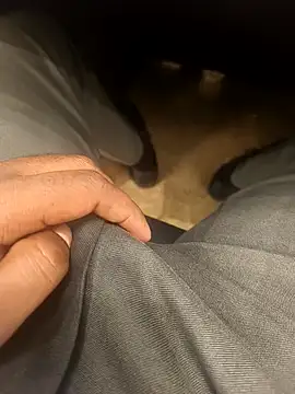 Snapshot of hotboy43339 chatting on 02.12.26 hotboy43339 online show from 02.12.26