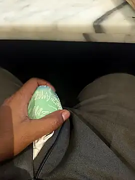 Snapshot of hotboy43339 chatting on 02.22.26 hotboy43339 online show from 02.22.26