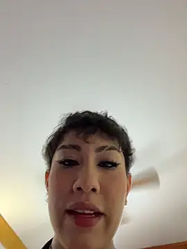 ZahaRose online show from 11.02.25