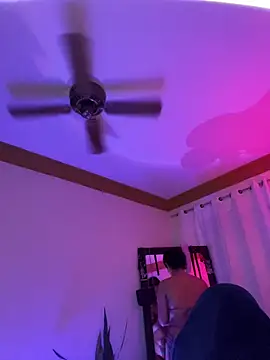 ZahaRose online show from 12.04.25