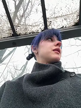 Only April online show from 04.05.26