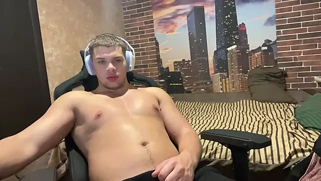 MusclePhantom online show from 10.25.25