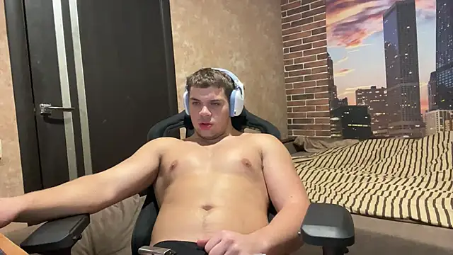 MusclePhantom online show from 11.17.25