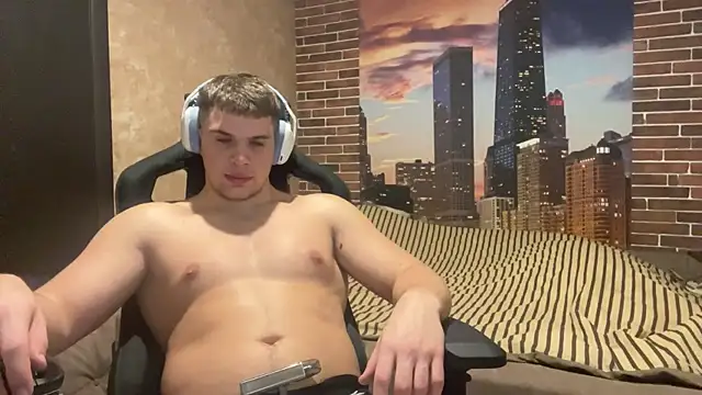 MusclePhantom online show from 12.19.25