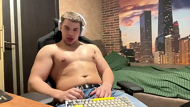 MusclePhantom online show from 03.04.26