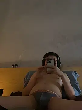 AndrewP13331 online show from 09.24.25