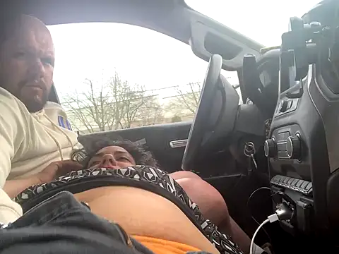 shakeweight online show from 12.15.25