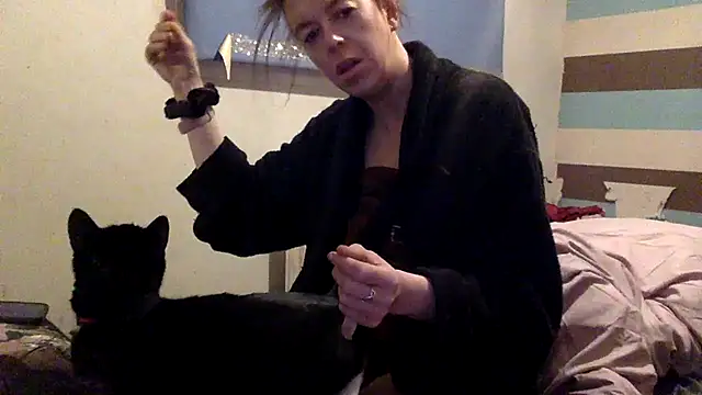 Bellababexox online show from 12.21.25