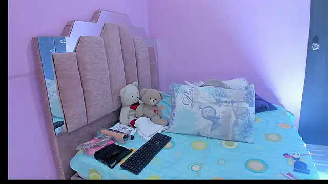 AndreaSweet2 online show from 09.24.25