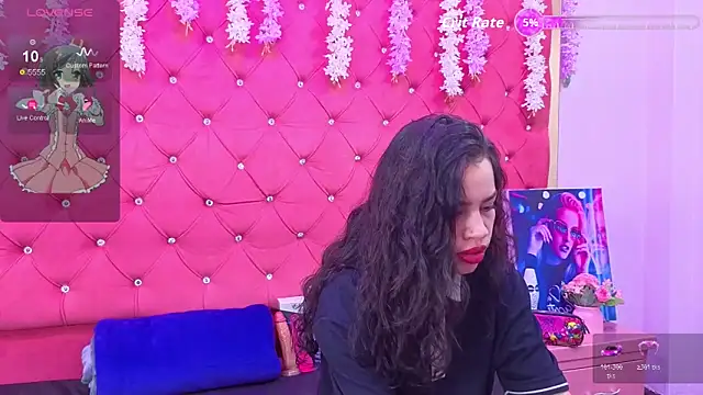 Nanis James online show from 11.20.25