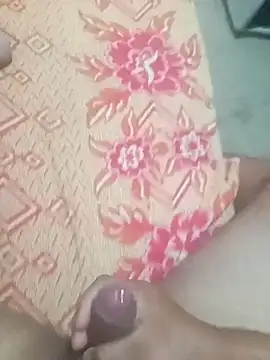 Snapshot of Antony_br chatting on 02.13.26 Antony br online show from 02.13.26