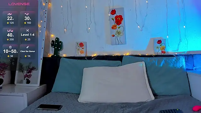 AmaraMoon  online show from 11.14.25