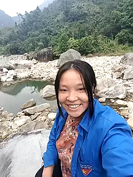 MuiNay online show from 10.31.25