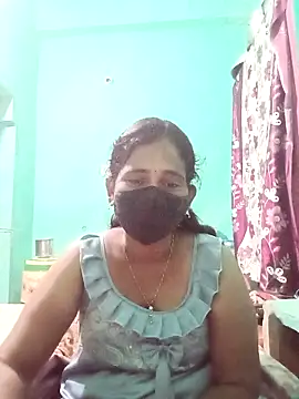 Snapshot of Naina_telugu_ chatting on 11.18.25 Naina telugu online show from 11.18.25