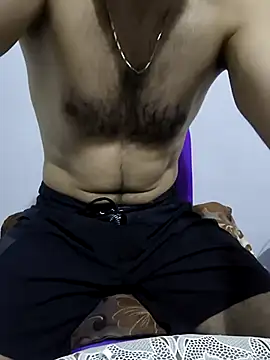 Snapshot of yazin199 chatting on 09.14.25 yazin199 online show from 09.14.25