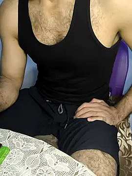 Snapshot of yazin199 chatting on 09.30.25 yazin199 online show from 09.30.25