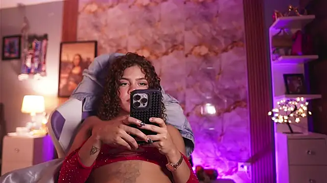 hannachris- online show from 11.21.25