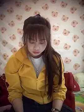 Dung-Thao19 online show from 11.30.25