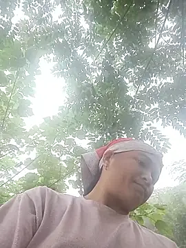 Snapshot of Love-Mama33 chatting on 10.25.25 Love-Mama33 online show from 10.25.25