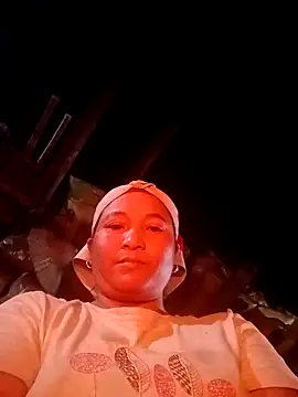 Snapshot of Love-Mama33 chatting on 10.29.25 Love-Mama33 online show from 10.29.25