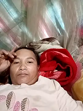 Snapshot of Love-Mama33 chatting on 11.06.25 Love-Mama33 online show from 11.06.25