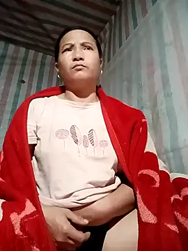 Snapshot of Love-Mama33 chatting on 11.18.25 Love-Mama33 online show from 11.18.25