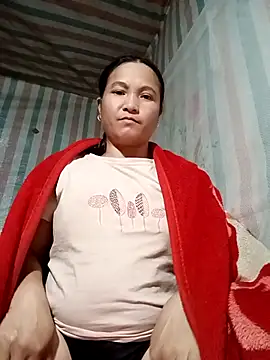 Snapshot of Love-Mama33 chatting on 11.19.25 Love-Mama33 online show from 11.19.25