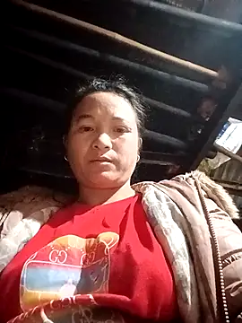 Snapshot of Love-Mama33 chatting on 11.28.25 Love-Mama33 online show from 11.28.25