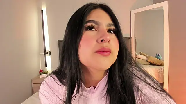 Emma  clark  online show from 01.13.26