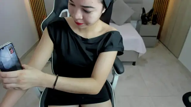 Keisha jalal online show from 09.29.25