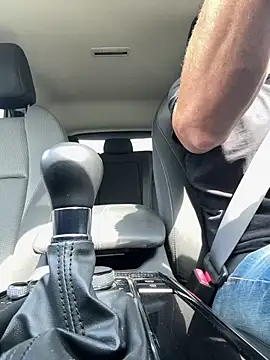 Axl hot online show from 09.12.25