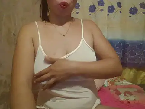 Snapshot of sexymorenal18 chatting on 04.03.26 sexymorenal18 online show from 04.03.26