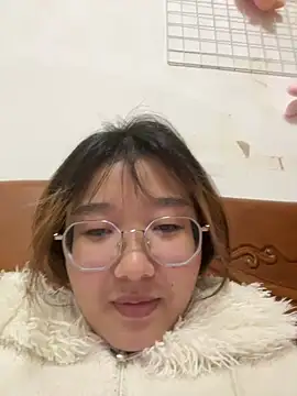 Snapshot of sisi-maiden chatting on 02.19.26 sisi-maiden online show from 02.19.26