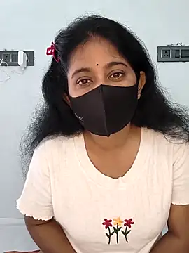 Snapshot of Your-Vedika chatting on 10.05.25 Your-Vedika online show from 10.05.25