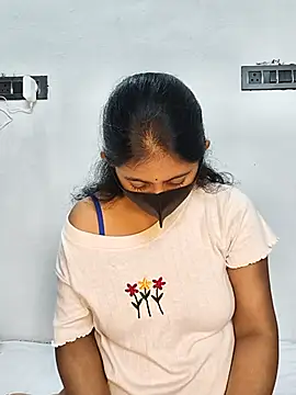 Snapshot of Your-Vedika chatting on 10.10.25 Your-Vedika online show from 10.10.25