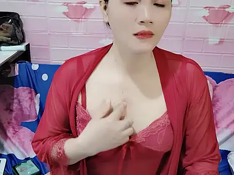 Snapshot of Miu_9117 chatting on 10.01.25 Miu 9117 online show from 10.01.25