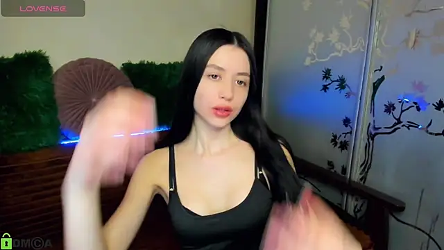 SelinLi online show from 03.04.26