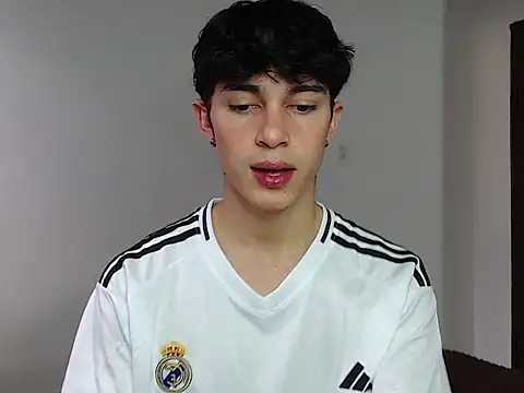 john vichenso online show from 09.26.25