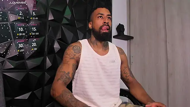 OstinDaniels online show from 10.30.25