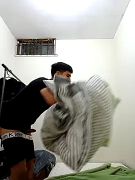 giudich1 online show from 09.30.25