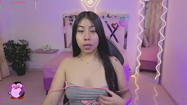 ZURY TAY online show from 12.04.25