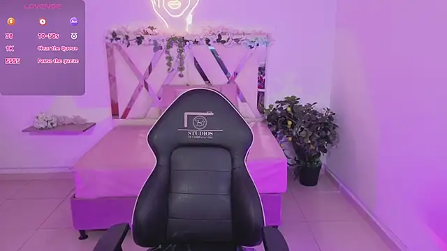 ZURY TAY online show from 03.26.26