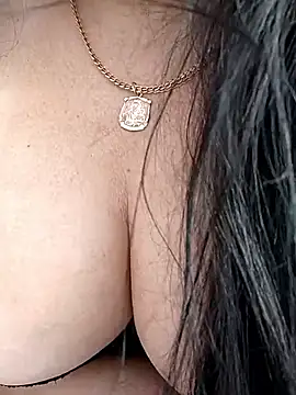 MIA LO VE online show from 09.14.25