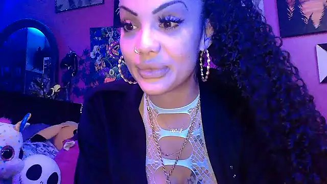 Av3ryyBe3 online show from 11.11.25