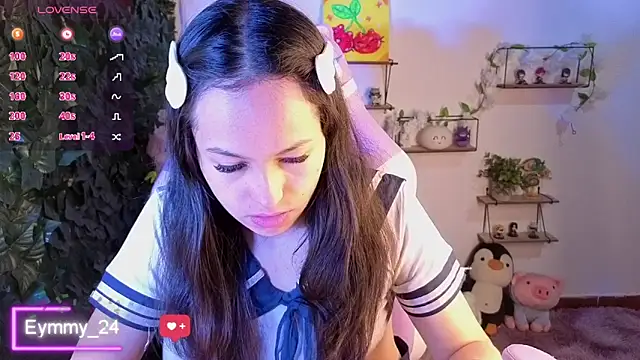 Snapshot of Eymmy_24 chatting on 06.17.26 Eymmy 24 online show from 06.17.26