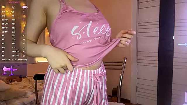 MaryjaneSpider online show from 12.19.25