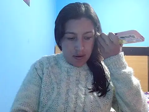 SarahFriendly online show from 04.14.26